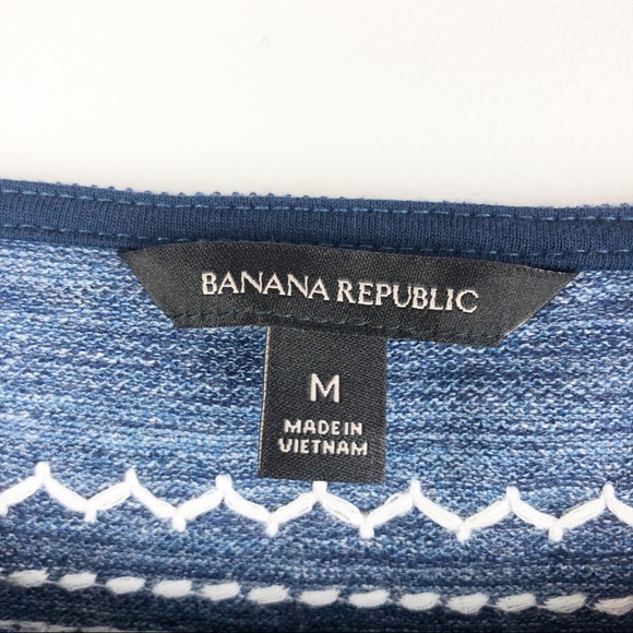 Banana Republic Embroidered Sleeveless Tank - Picture 3 of 9